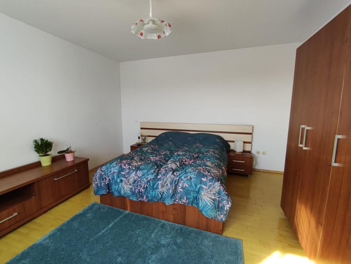 M K L Studio Alba Iulia Exteriör bild